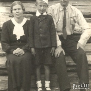 Tadeusz Zembrzuski z żoną  i synem Witoldem